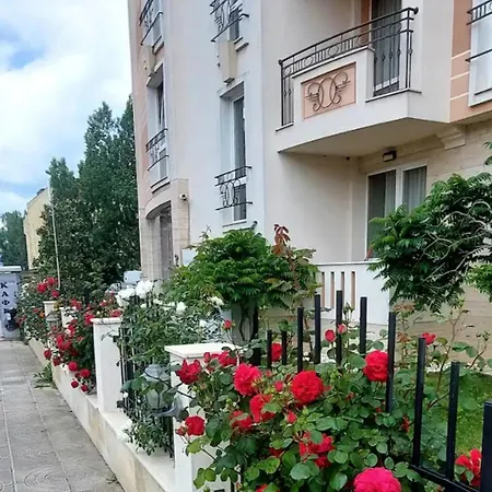 Afrodita , 4 Floor, Pool View Apartment *